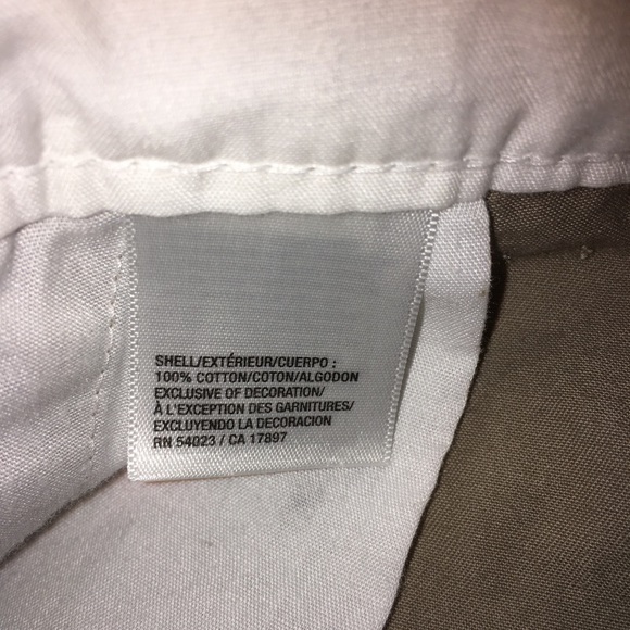 Old Navy Embroidered Flamingos Shorts - Picture 8 of 8